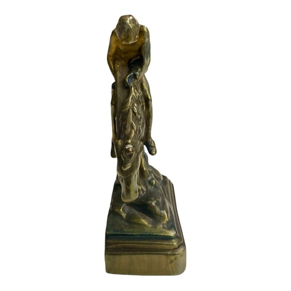 VINTAGE 'END OF THE TRAIL' NATIVE AMERICAN INDIAN BRASS-CLAD BOOKEND
CIRCA 1930 - Picture 4 of 9